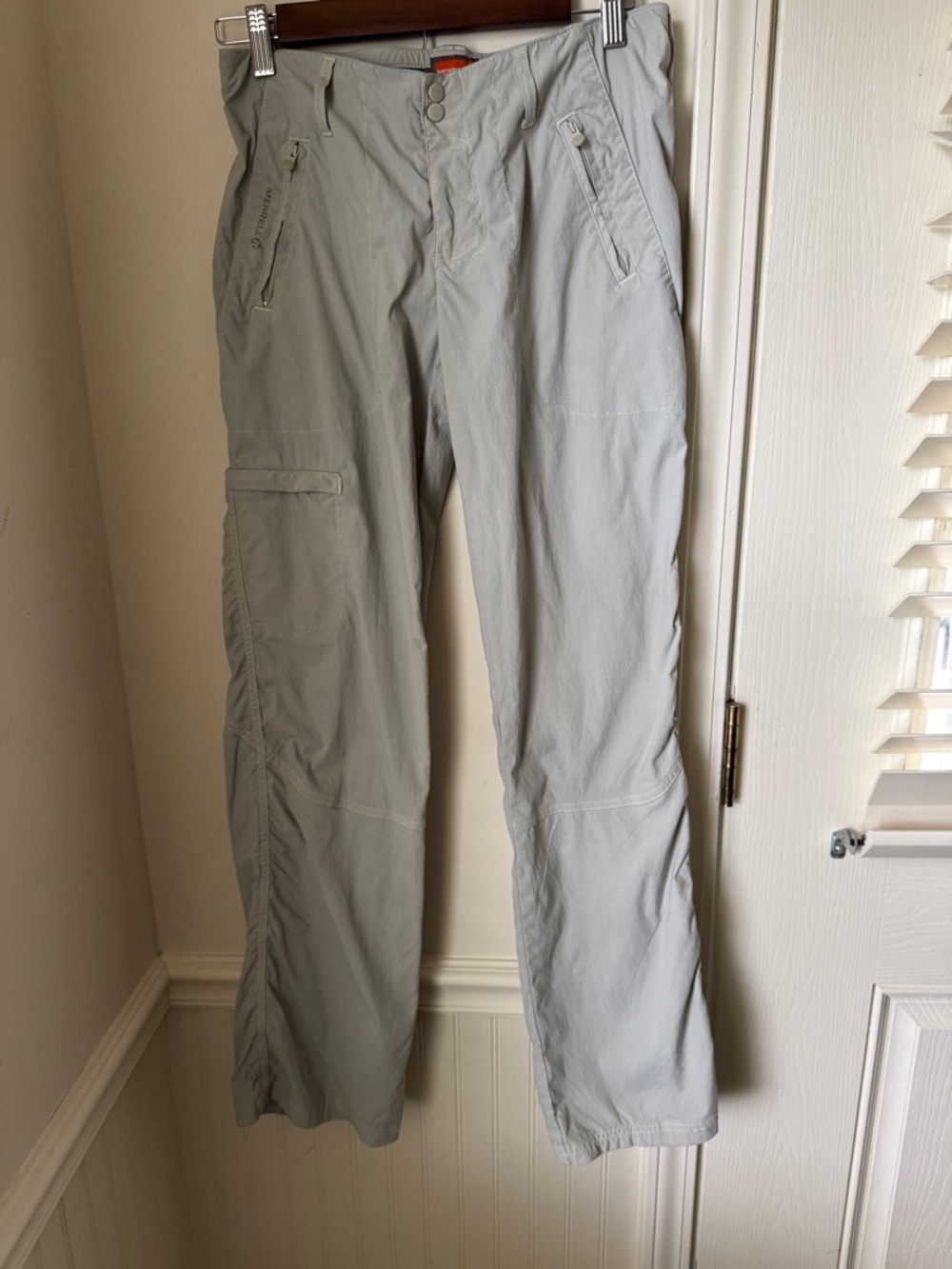 Merrell‎ Light Gray Women’s Hiking Cargo Pants Size 4